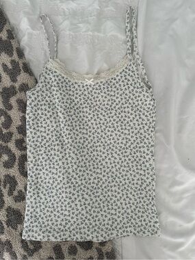 Brandy Melville/ John galt waffle knit lace flower print tank top